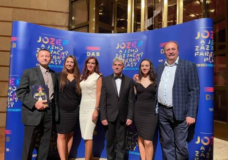 Premiéra slávneho muzikálu Jozef a jeho zázračný farebný plášť